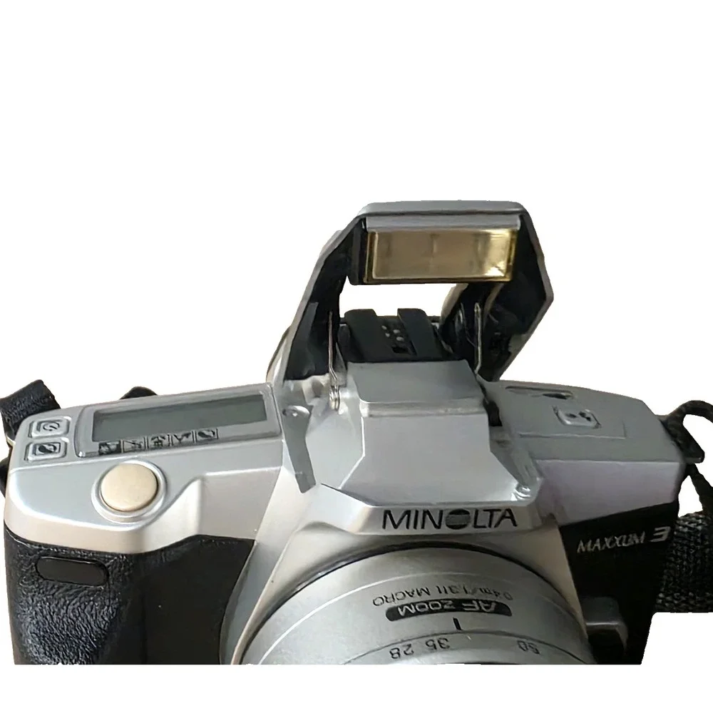 Minolta Maxxum‎ 3 SLR Film Camera 55mm 28.80 AF 0.4m/1.3ft Standard Prime Lens